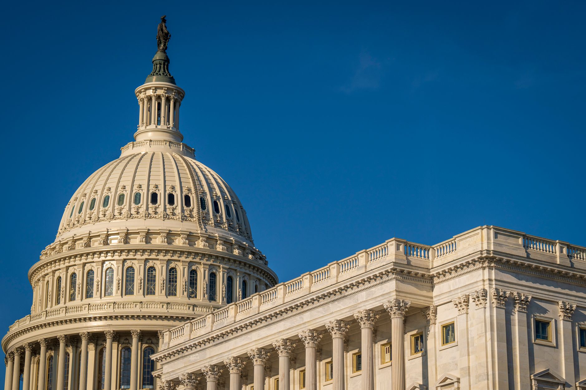 United States Senate building representing crypto regulatory debate