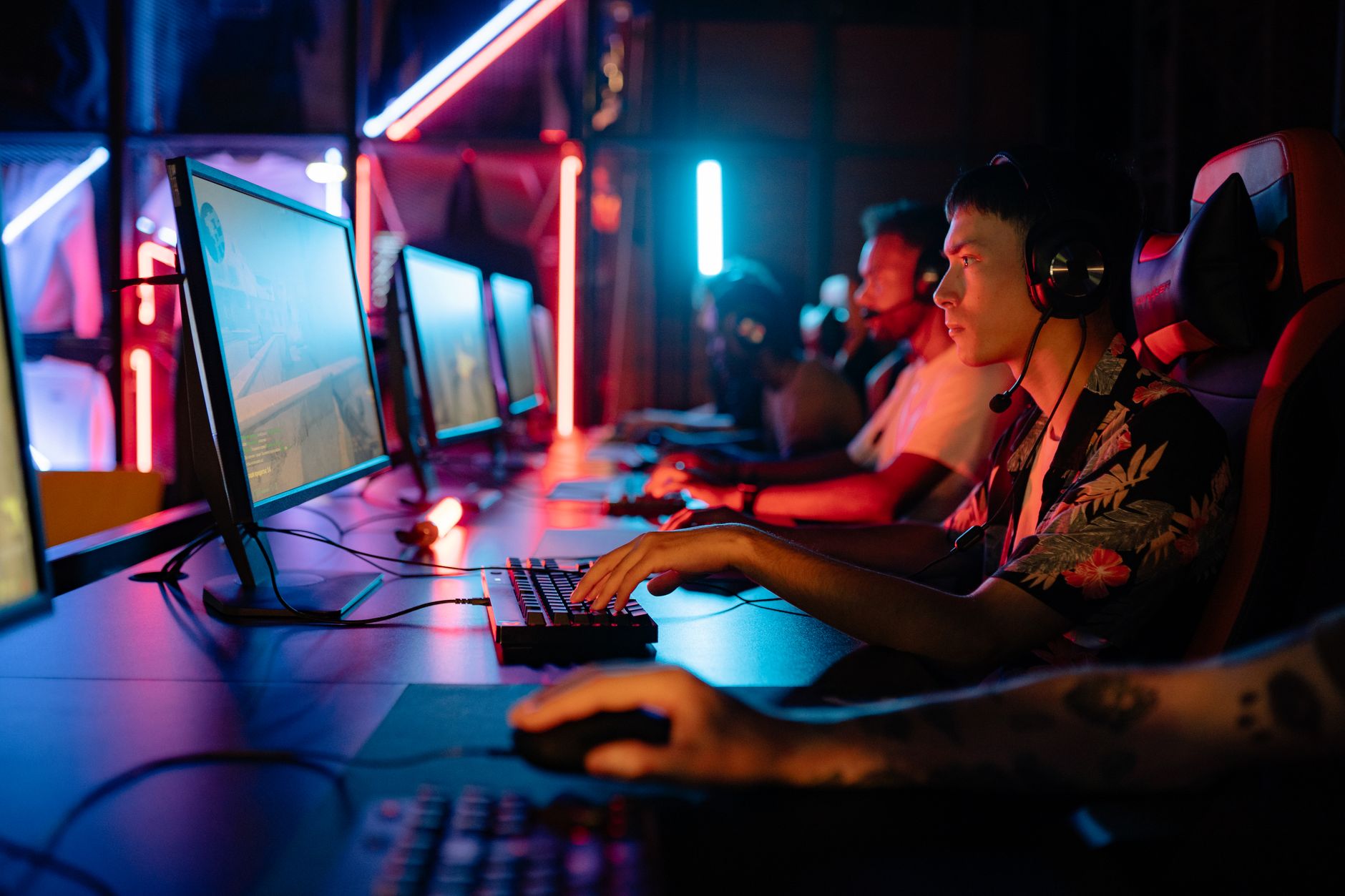 Player viewing a progression system on a desktop gaming platform